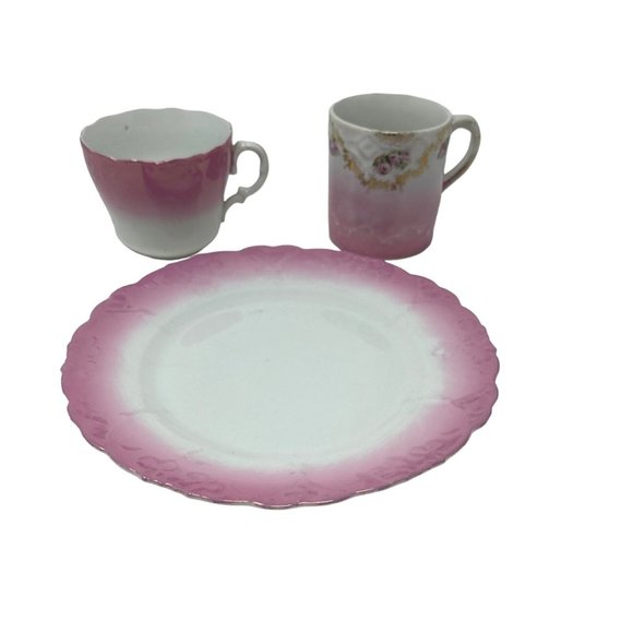 Vintage - Pink Luster Salad Plate,‎ Tea Cup, and 1 Small Cup with Roses & Gold - Picture 1 of 11